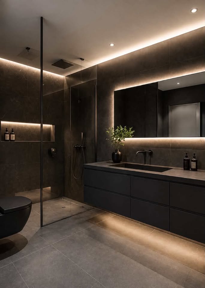Donkere moderne badkamer van Eyckens Badkamers